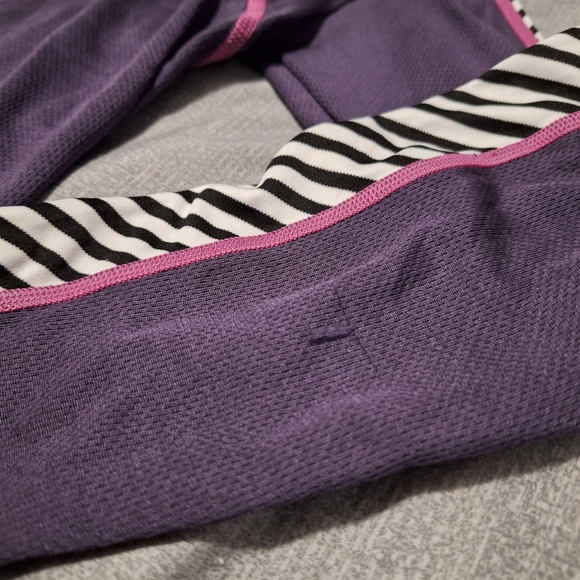 Helly Hansen Women's Lifa Crew Base Layer Top Purple Size XS - Picture 2 of 4